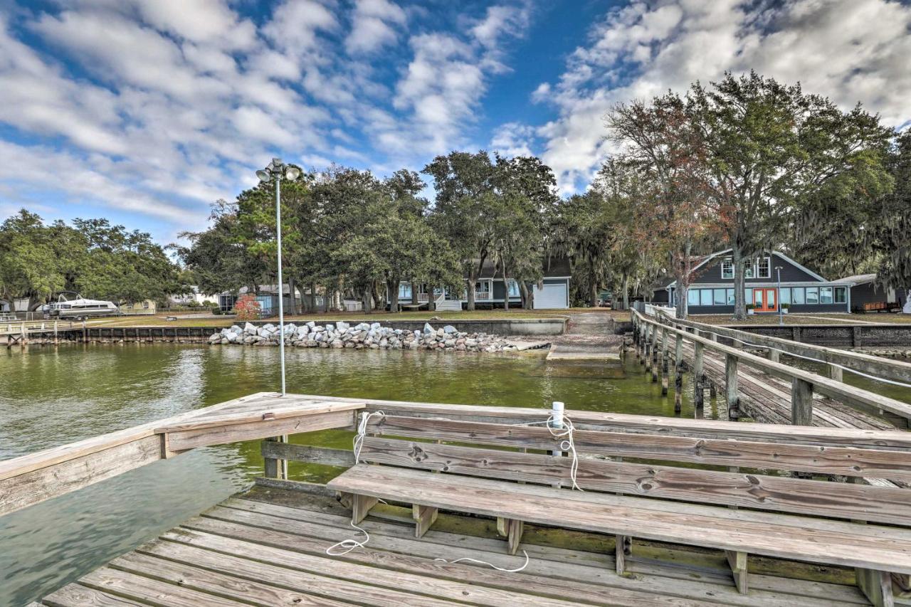 Lakefront Retreat With Game Room And Private Dock! Bonneau Exteriér fotografie